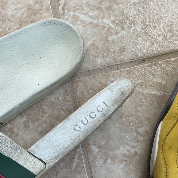 Gucci Striped Red and Green Slides